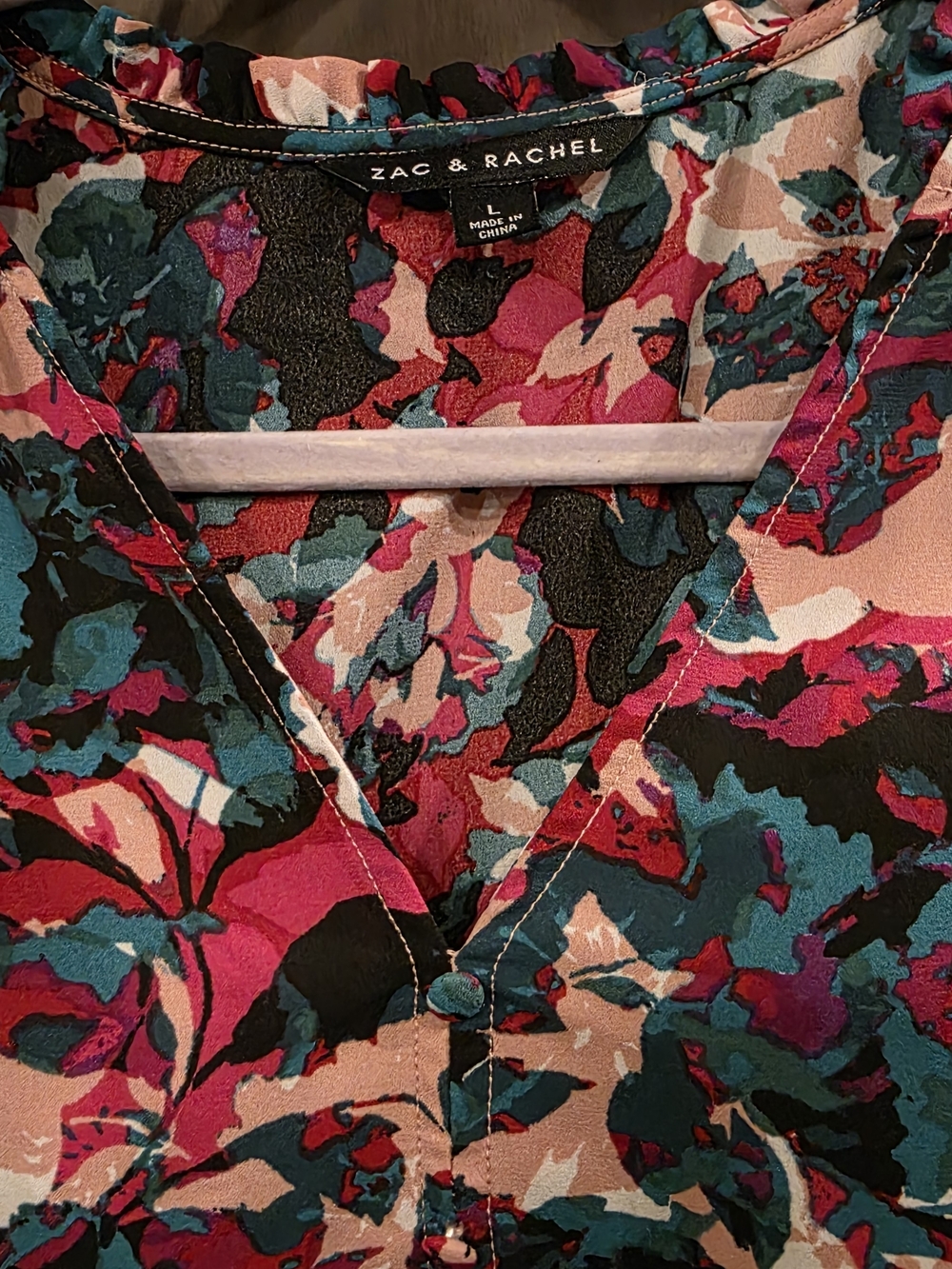 Zac & Rachel Teal Pink and Black Abstract Floral V-Neck Blouse (Size:large) - Picture 4 of 5